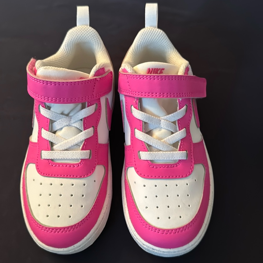 Girls Nike sneakers